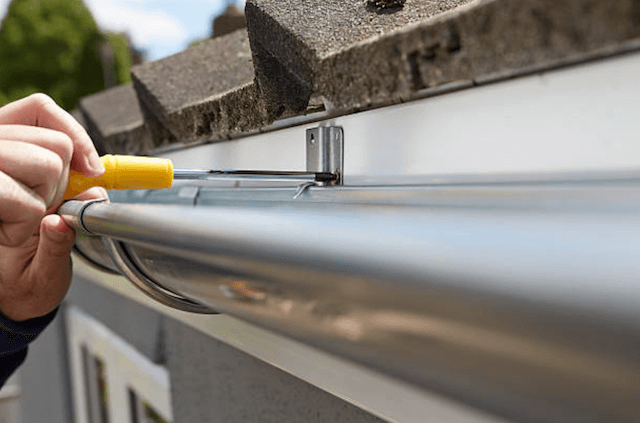 gutter repair overland park